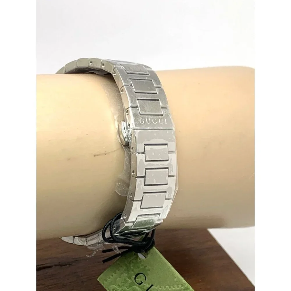 Gucci Women's Watch YA142502 Swiss Quartz GG2570 White Dial Silver Steel 29mm